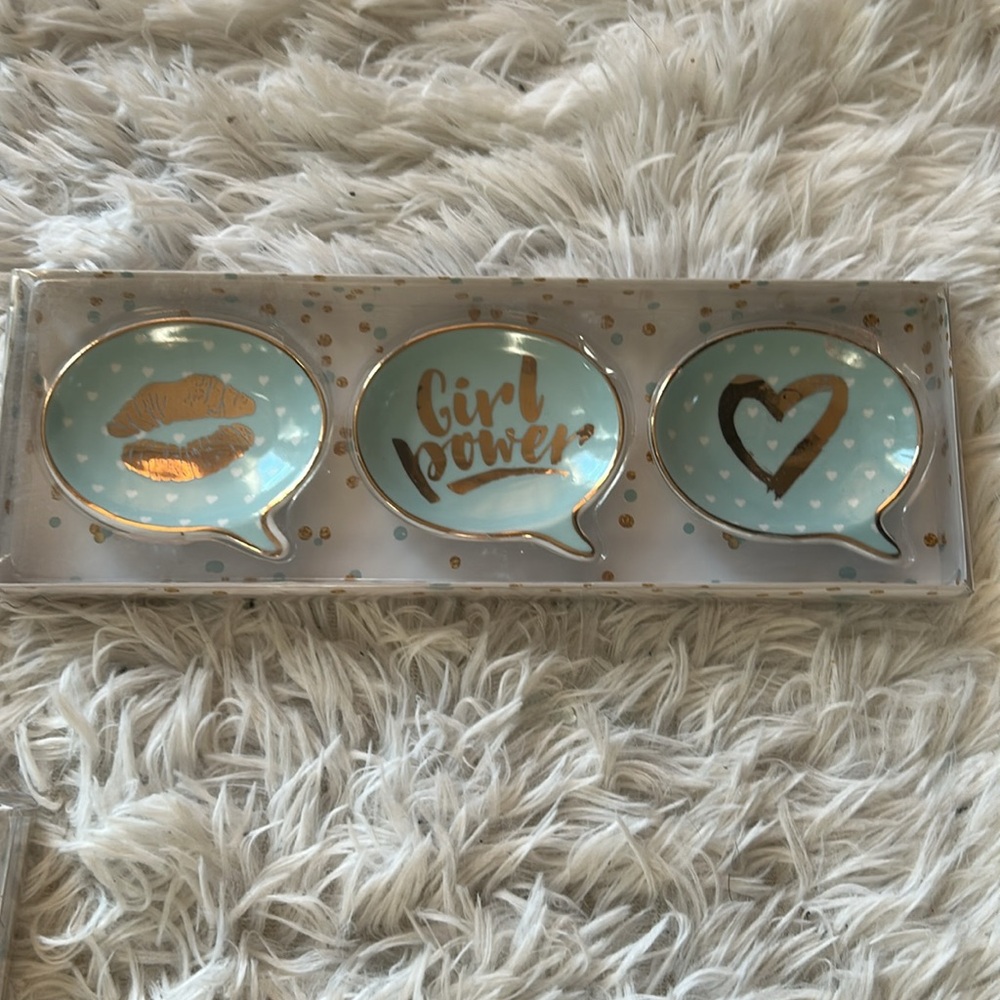 Trinket tray Jewelry dish!! - Picture 5 of 5